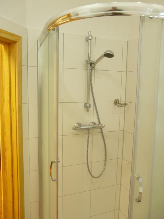 Hotel Kreuzbruchhof Burg Stargard Экстерьер фото