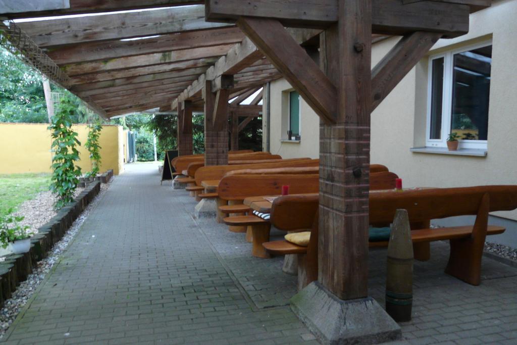 Hotel Kreuzbruchhof Burg Stargard Экстерьер фото