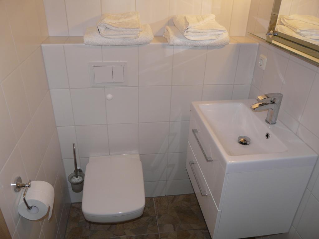 Hotel Kreuzbruchhof Burg Stargard Экстерьер фото