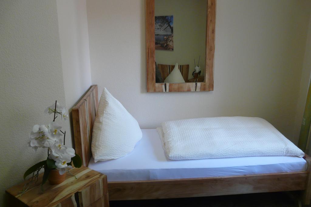 Hotel Kreuzbruchhof Burg Stargard Экстерьер фото