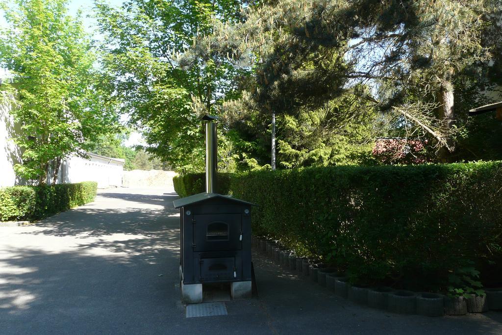 Hotel Kreuzbruchhof Burg Stargard Экстерьер фото